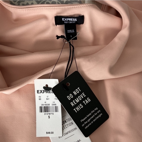 Express Body Contour Bodysuit - Picture 3 of 4